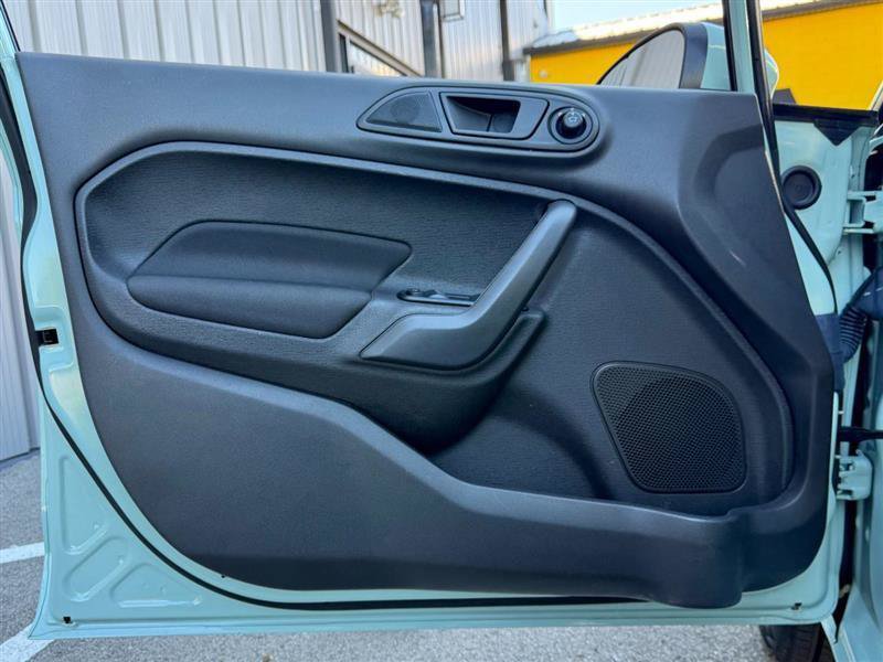 Used 2018 Ford Fiesta SE FWD image 21