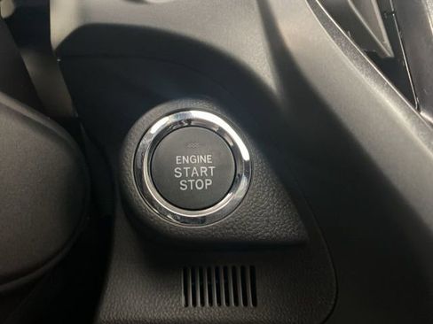 Certified 2025 Subaru Forester Premium image 15