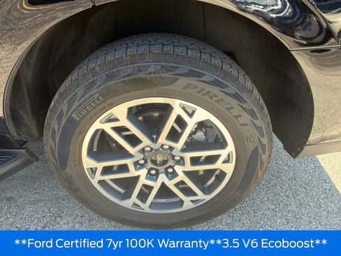 Used 2025 Ford Expedition Active AWD/4WD image 46