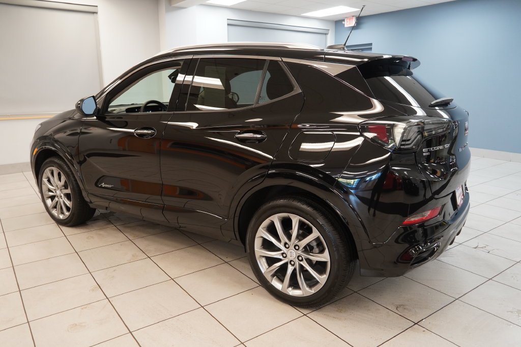 Used 2024 Buick Encore GX Avenir w/ Avenir Convenience Package AWD/4WD image 7