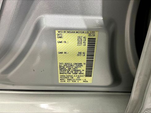 Used 2016 Nissan Altima 2.5 SV FWD image 19