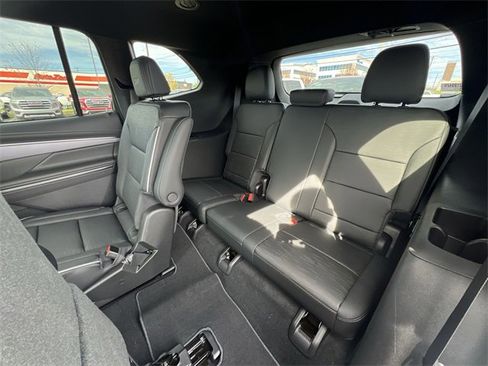 New 2026 Buick Enclave Sport Touring image 21