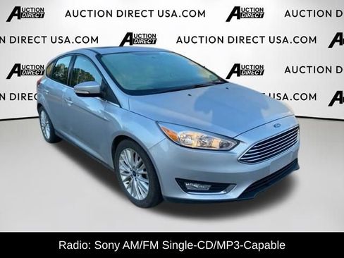 Used 2018 Ford Focus Titanium image 3
