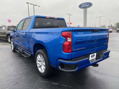 Used 2024 Chevrolet Silverado 1500 Custom image 5