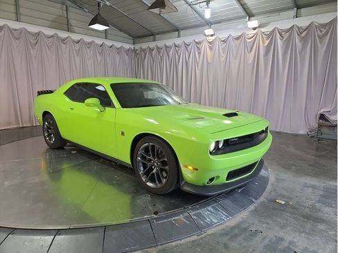 Used 2023 Dodge Challenger R/T Scat Pack image 9