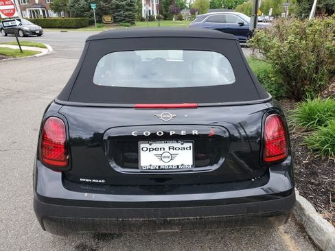 New 2026 MINI Cooper S FWD image 4