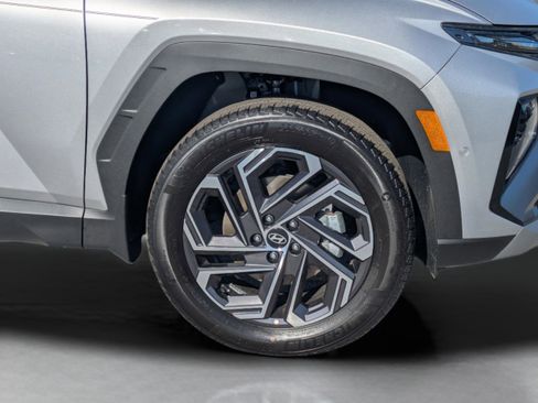 New 2026 Hyundai Tucson Limited image 11
