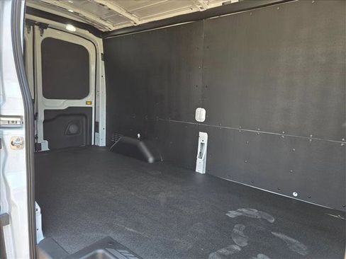 New 2025 Ford Transit 250 148 Medium Roof w/ Load Area Protection Package image 15
