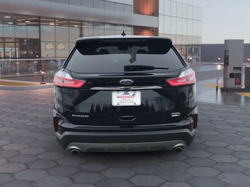 Used 2020 Ford Edge SEL w/ Convenience Package image 9