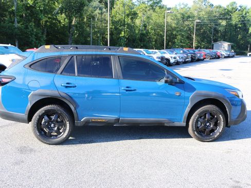 Used 2023 Subaru Outback Wilderness AWD/4WD image 9
