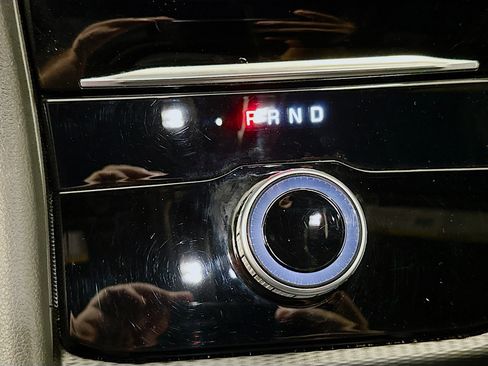 Used 2023 Jeep Grand Cherokee Altitude image 24