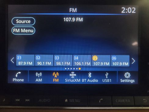 Used 2024 Nissan Sentra SV w/ SV Premium Package FWD image 25