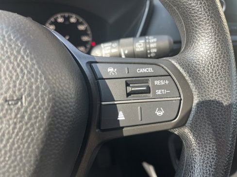 Used 2024 Honda CR-V EX image 17