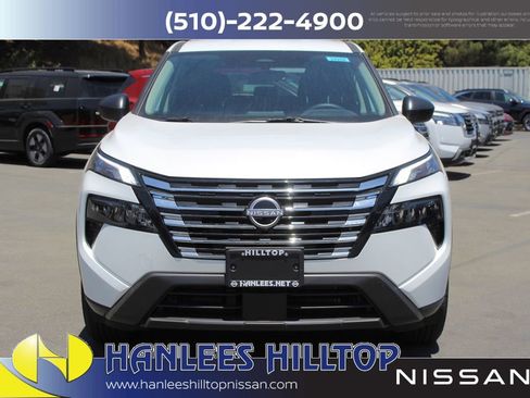 New 2025 Nissan Rogue S image 3