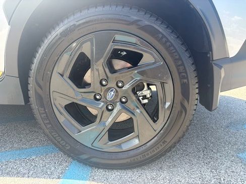 Used 2024 Subaru Crosstrek 2.5i Sport AWD/4WD image 7