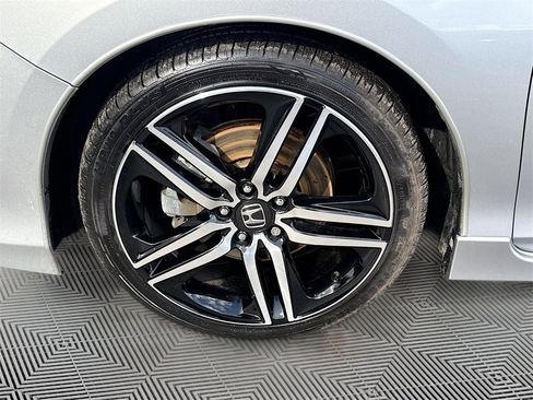 Used 2016 Honda Accord Sport image 31