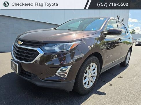 Used 2020 Chevrolet Equinox LT FWD image 2