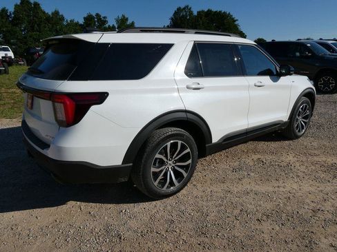 New 2026 Ford Explorer ST-Line AWD/4WD image 6