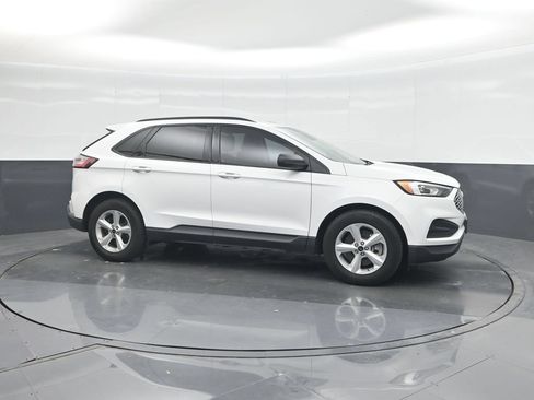 Used 2023 Ford Edge SE AWD/4WD image 11