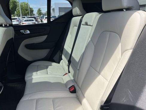 Used 2024 Volvo XC40 B5 Plus w/ Protection Package Premier AWD/4WD image 34