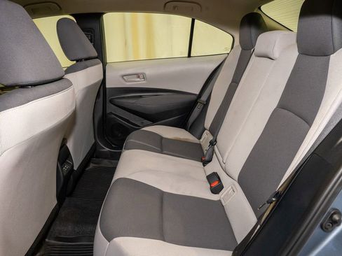 Used 2023 Toyota Corolla LE image 8