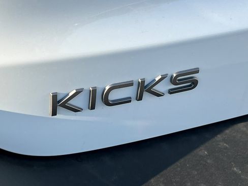 New 2026 Nissan Kicks S image 21