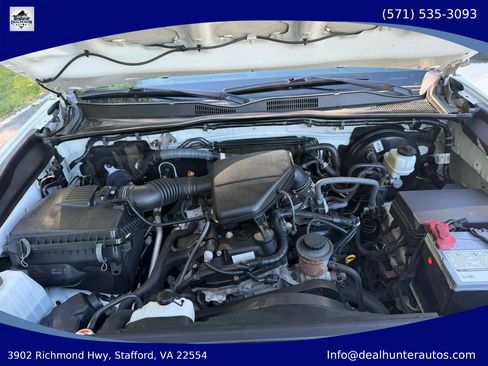 Used 2019 Toyota Tacoma SR RWD image 30