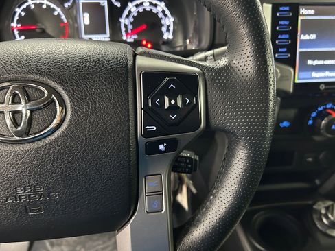 Certified 2020 Toyota 4Runner SR5 image 13