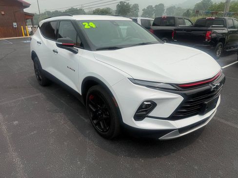 Used 2024 Chevrolet Blazer LT w/ Sound & Technology Package AWD/4WD image 1