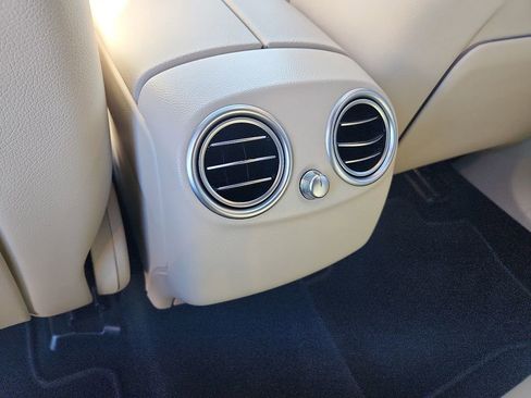 Used 2021 Mercedes-Benz GLC 300 4MATIC Coupe image 11