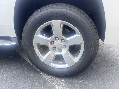 Used 2016 Chevrolet Tahoe LT AWD/4WD image 11