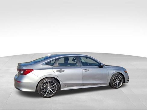 Used 2024 Honda Civic Touring image 10