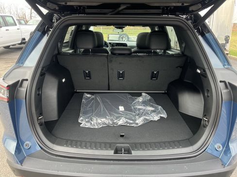 New 2026 Chevrolet Equinox RS w/ Convenience Package III image 31