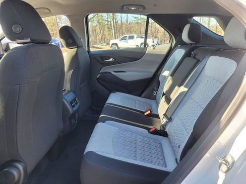 Used 2024 Chevrolet Equinox LS image 10