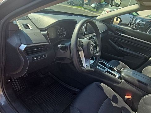 Used 2021 Nissan Altima 2.5 SV FWD image 11