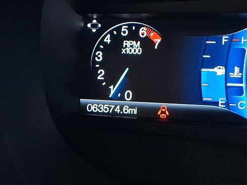 Used 2016 Ford Edge Titanium w/ Canadian Touring Package FWD image 23