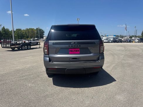 Used 2022 Chevrolet Tahoe Z71 w/ Luxury Package AWD/4WD image 7