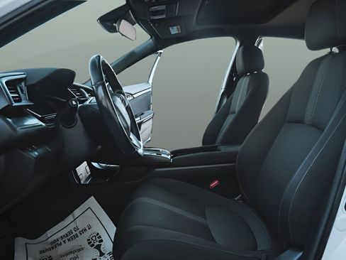Used 2020 Honda Civic EX image 12