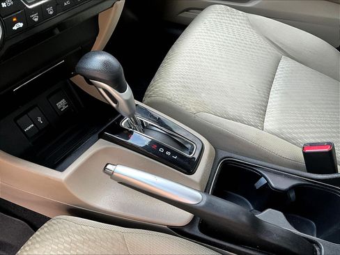 Used 2015 Honda Civic EX image 17