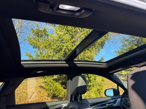 Used 2021 Cadillac XT5 Premium Luxury w/ LPO, Floor Liner Package image 11