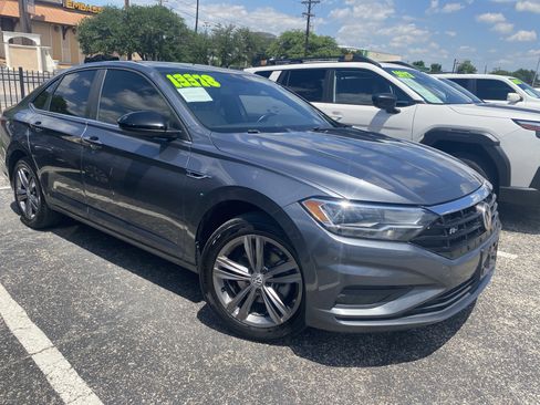 Used 2019 Volkswagen Jetta R-Line FWD image 7