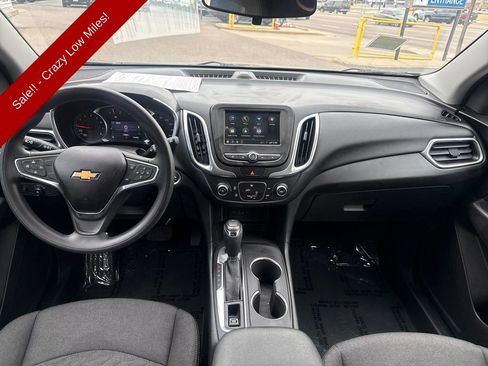 Used 2019 Chevrolet Equinox LT image 12