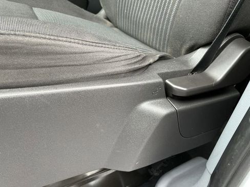 Used 2018 Ford Transit 350 XLT image 16