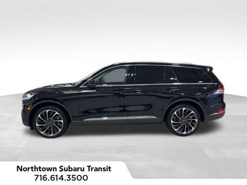 Used 2024 Lincoln Aviator Reserve w/ Equipment Group 201A AWD/4WD image 2