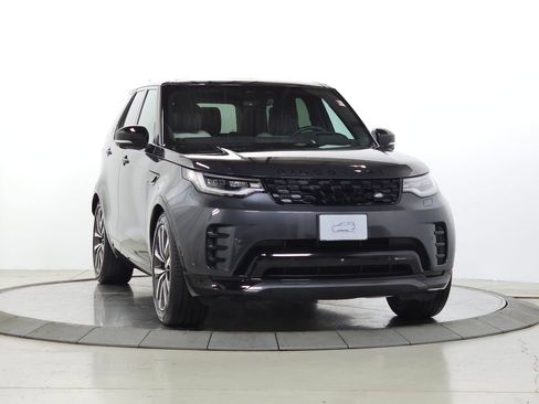Certified 2023 Land Rover Discovery S R-Dynamic AWD/4WD image 10