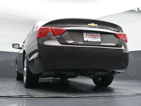 Used 2015 Chevrolet Impala LT w/ Convenience Package image 38