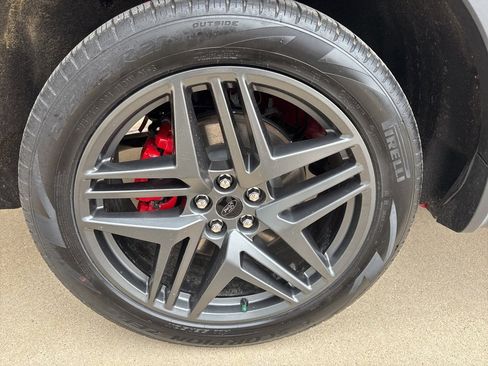 Used 2025 Ford Explorer ST-Line w/ Premium Package image 25