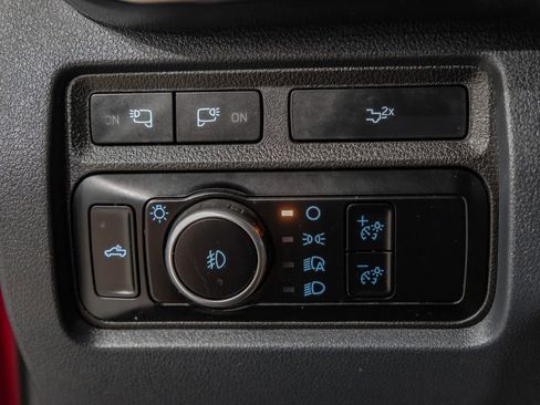 Used 2024 Ford F350 Lariat w/ Lariat Ultimate Package AWD/4WD image 29