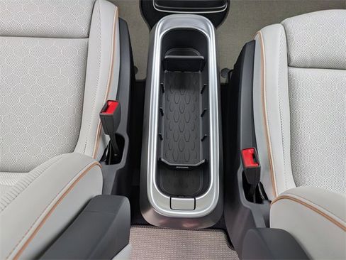 New 2025 Volkswagen ID. Buzz Pro S Plus image 19