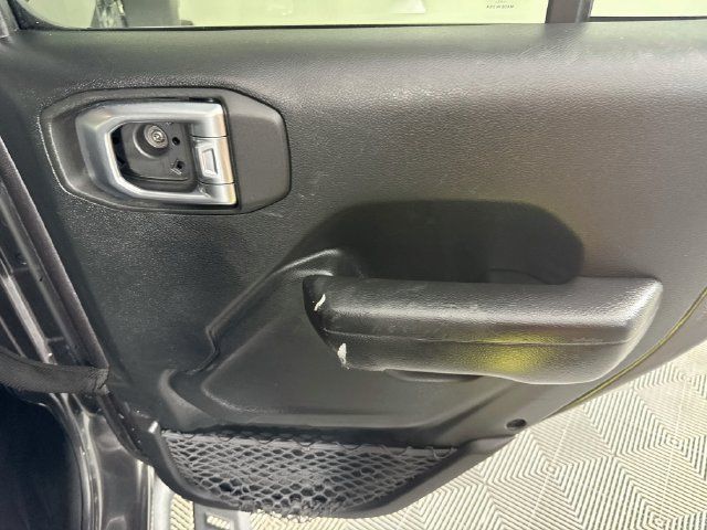 Used 2020 Jeep Wrangler Unlimited Sport S AWD/4WD image 23